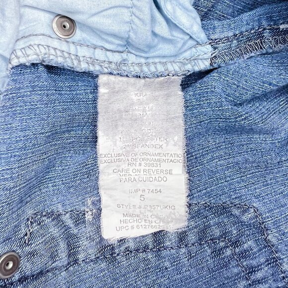 Rewind Bermuda Denim Shorts | Medium Blue Wash | Distressed | Size 5 | Y2K - Picture 14 of 15